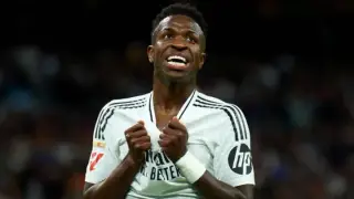 Real's final ultimatum to Vinicius, indicating sale if not renewal