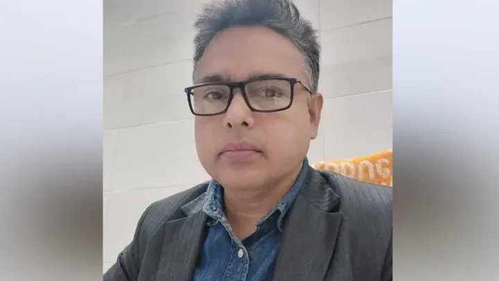 Barisal movement in the face of civil surgeon transfer!