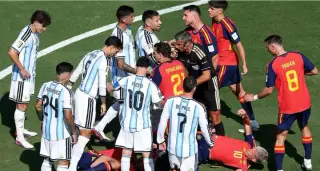 Big bad news for Argentina, Paredes at risk of 9 match ban